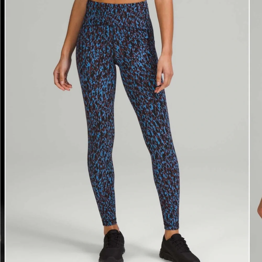 Lululemon Swift Speed High-Rise Tight 28” - Picture 3 of 10